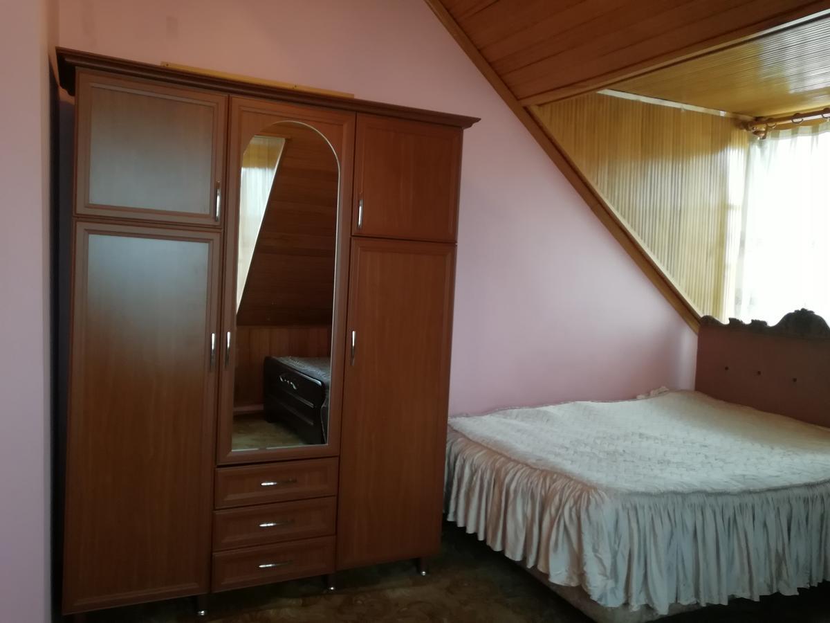 Apartment Georgy Батуми Екстериор снимка